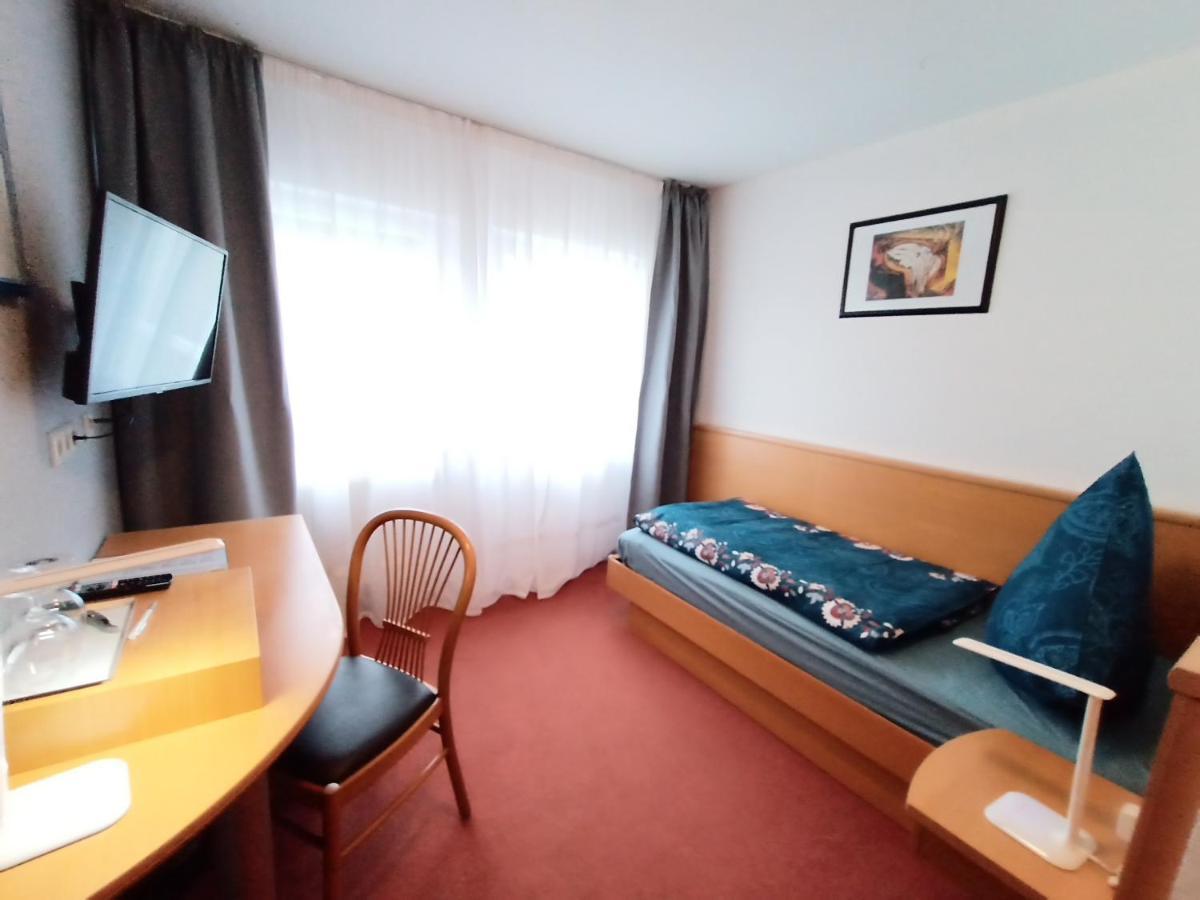Bodensee Gaestehaus Tettnang Albergo Exterior photo