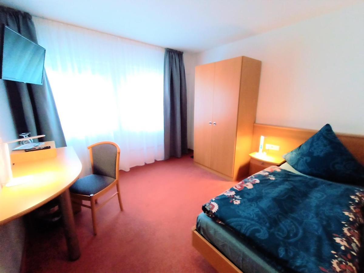 Bodensee Gaestehaus Tettnang Albergo Exterior photo